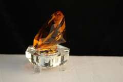 Amber Heart & Rechargable Light Base