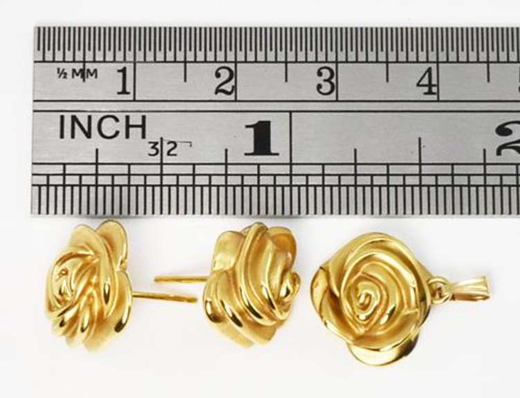 Cute Matching Rose Earrings and Pendant in 10K