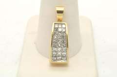 14 KT GOLD DIAMOND PENDANT