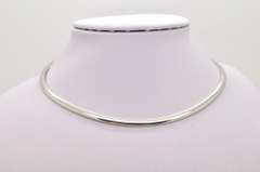 14 KT ITALY LADIES OMEGA NECKLACE