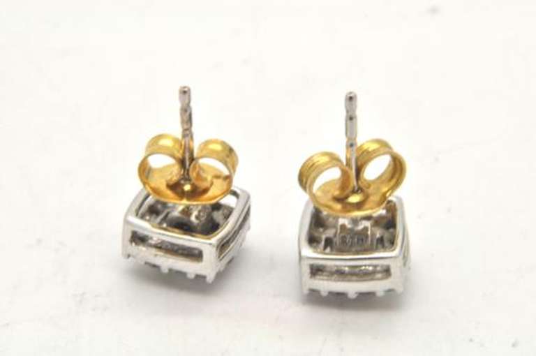 LADIES 14 KT YELLOW GOLD X DESIGN DIAMOND EARRINGS