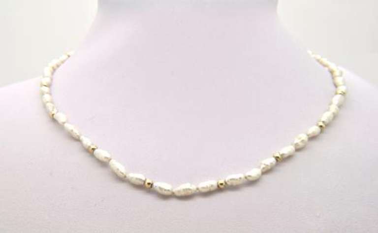 LADIES 14 KT YELLOW GOLD FRESH WATER PEARL NECKLACE