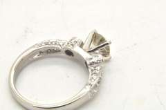 LADIES PLATINUM DIAMOND ENGAGEMENT RING