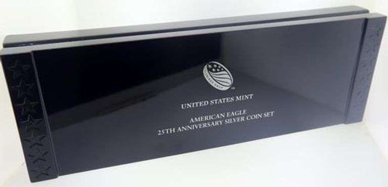 5 Piece 25 th Anniversary 2011 W American Eagle Set