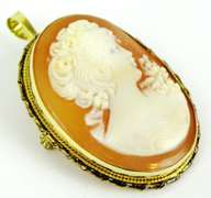 Beautiful Italian Giovanni Apa 18K Cameo Pin/Pendant