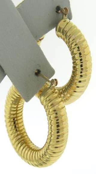 Striking 14kt YG Ribbed Hoop Earrings
