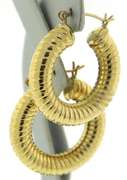 Striking 14kt YG Ribbed Hoop Earrings
