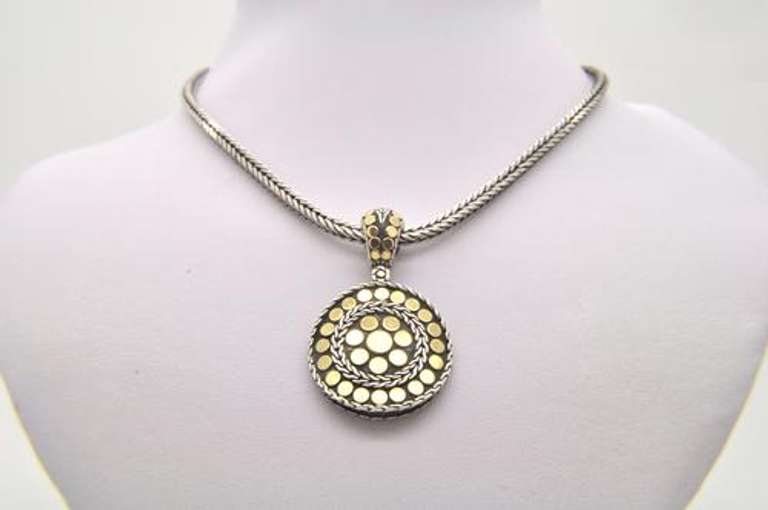 18 KT & STERLING JOHN HARDY JAISALMER PENDANT
