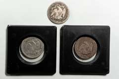 3 Seated Quarters