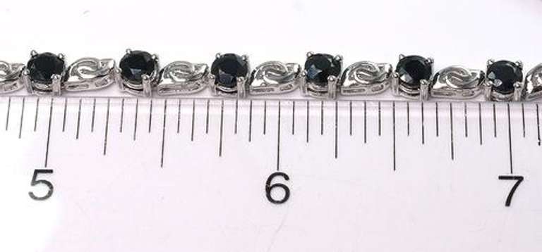 Glittering Blue Sapphire Bracelet in Sterling Silver