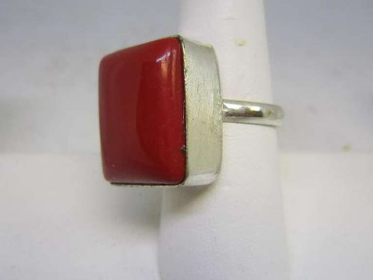 silver tone color stone ring
