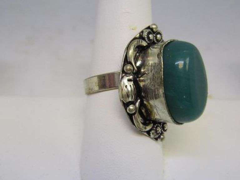 silver tone color stone ring