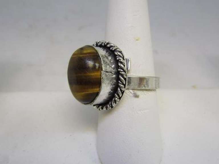 Silver tone Gemstone Ring