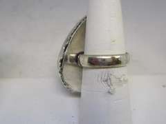 silver tone color stone ring