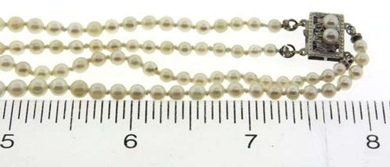 Vintage Graduated Double Strand Pearl Necklace