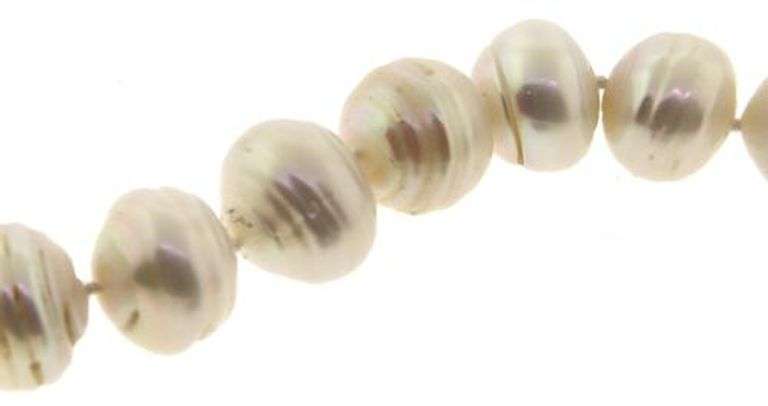 Glamorous Baroque Pearl Necklace with Sterling Silver Pave Diamond Clasp