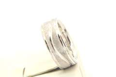 LADIES 14 KT WHITE GOLD WEDDING BAND