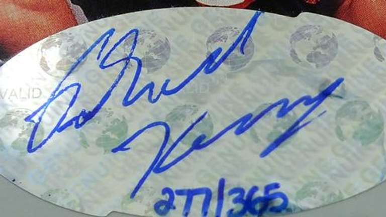 NFL Autographed Collectable