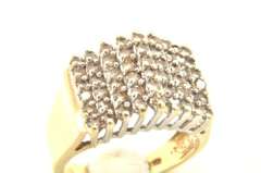 LADIES 10 KT GOLD DIAMOND PYRAMID RING
