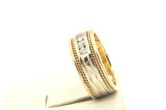 MENS 14 KT WHITE & YELLOW GOLD DIAMOND BAND