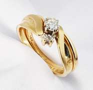Graceful .28 Ct. TW Dia. 14K Wedding Ring Set