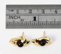 Suave Black Onyx Earrings in 14K Yellow Gold