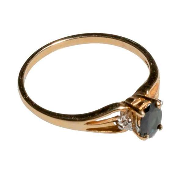 14k Yellow Gold Diamond And Sapphire Ring