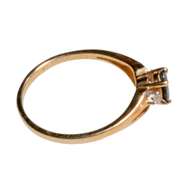 14k Yellow Gold Diamond And Sapphire Ring