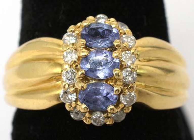 Tanzanite & Diamond Ring in 14KT