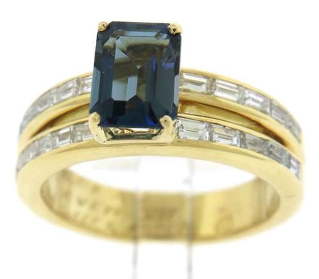 Pleasing 18kt London Blue Topaz w Baguette Diamond Ring