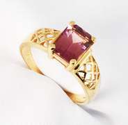 Delightful Rhodolite Garnet Ring in 14K YG
