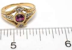 Vintage Ruby & Diamond Ring in 14KT