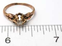 Vintage 14KT Diamond Ring