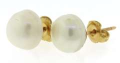Simple 14kt YG Baroque Pearl Stud Earrings