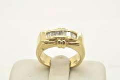 MENS 14 KT GOLD DIAMOND BAND