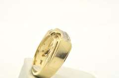 MENS 14 KT GOLD DIAMOND BAND