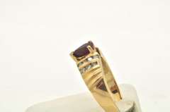 LADIES 14 KT GOLD RUBY AND DIAMOND RING