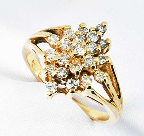 Classic 1/2 Ct. T.W. Diamond Cluster