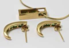 Unusual Tsavorite Garnet 18K Necklace and Earrings Suite