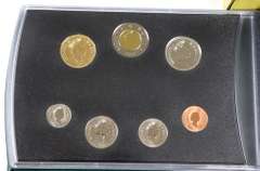 10 1980 Era & 3 Each 1998-9 Canada Specimen Sets