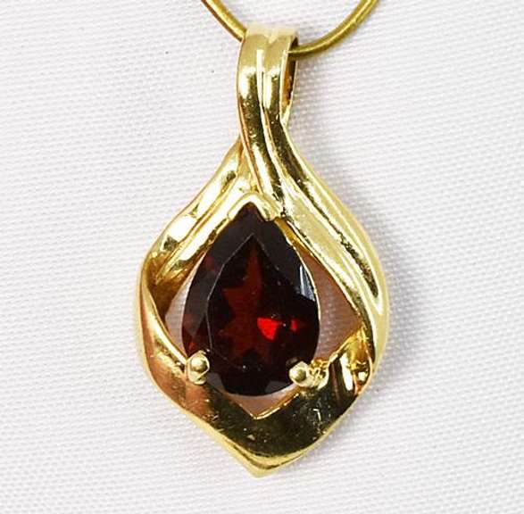 Nicely styled Pear Shape Garnet Pendant