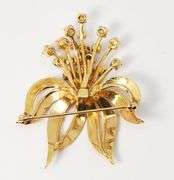 Organic Sapphire Flower Brooch