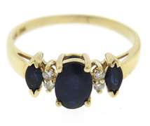 Pretty Blue Sapphire Diamond Accent Ring