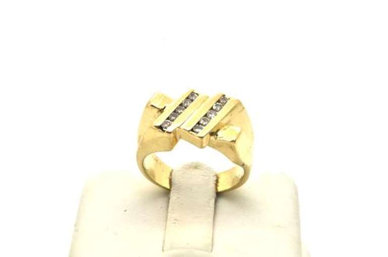 MENS 14 KT GOLD DIAMOND RING