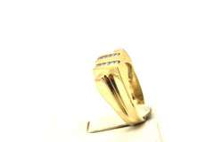 MENS 14 KT GOLD DIAMOND RING