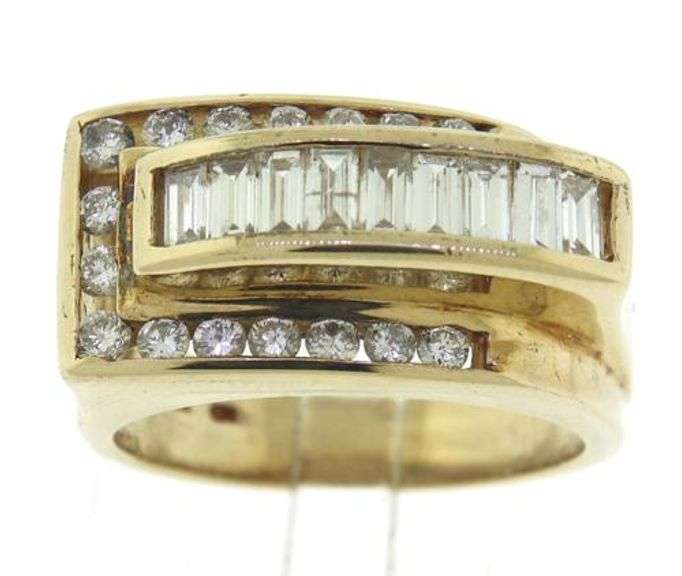 Dazzling RBC & Bagguette Diamond Buckle Style Ring