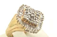 LADIES DIAMOND CLUSTER RING