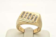 MENS 14 KT GOLD DIAMOND RING