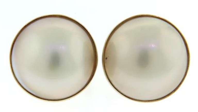 Stunning Yellow Gold 18mm Mabe Pearl Earrings