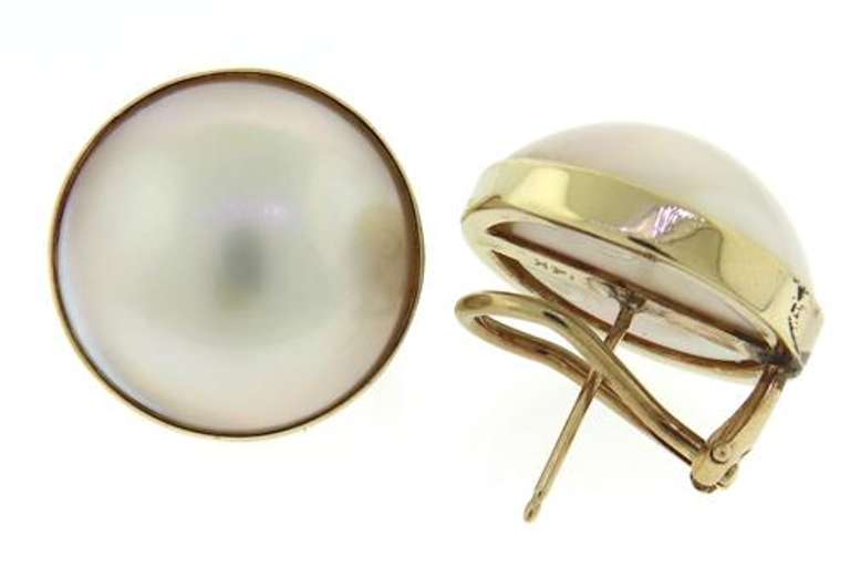 Stunning Yellow Gold 18mm Mabe Pearl Earrings